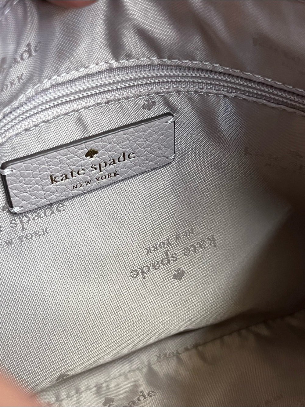 Kate Spade Pebbled Leather Shoulder Bag Grey with Gold Hardware EUC - Picture 10 of 14